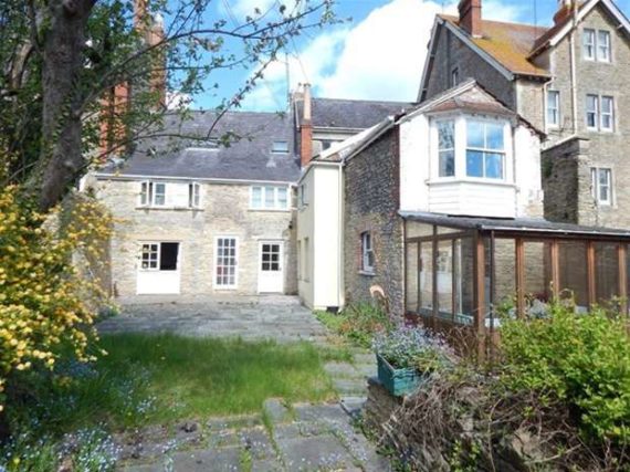 5&nbsp;Bedroom&nbsp;Terraced